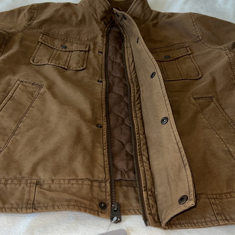 NWT Levi’s Jacket Size Medium - Picture 9 of 11